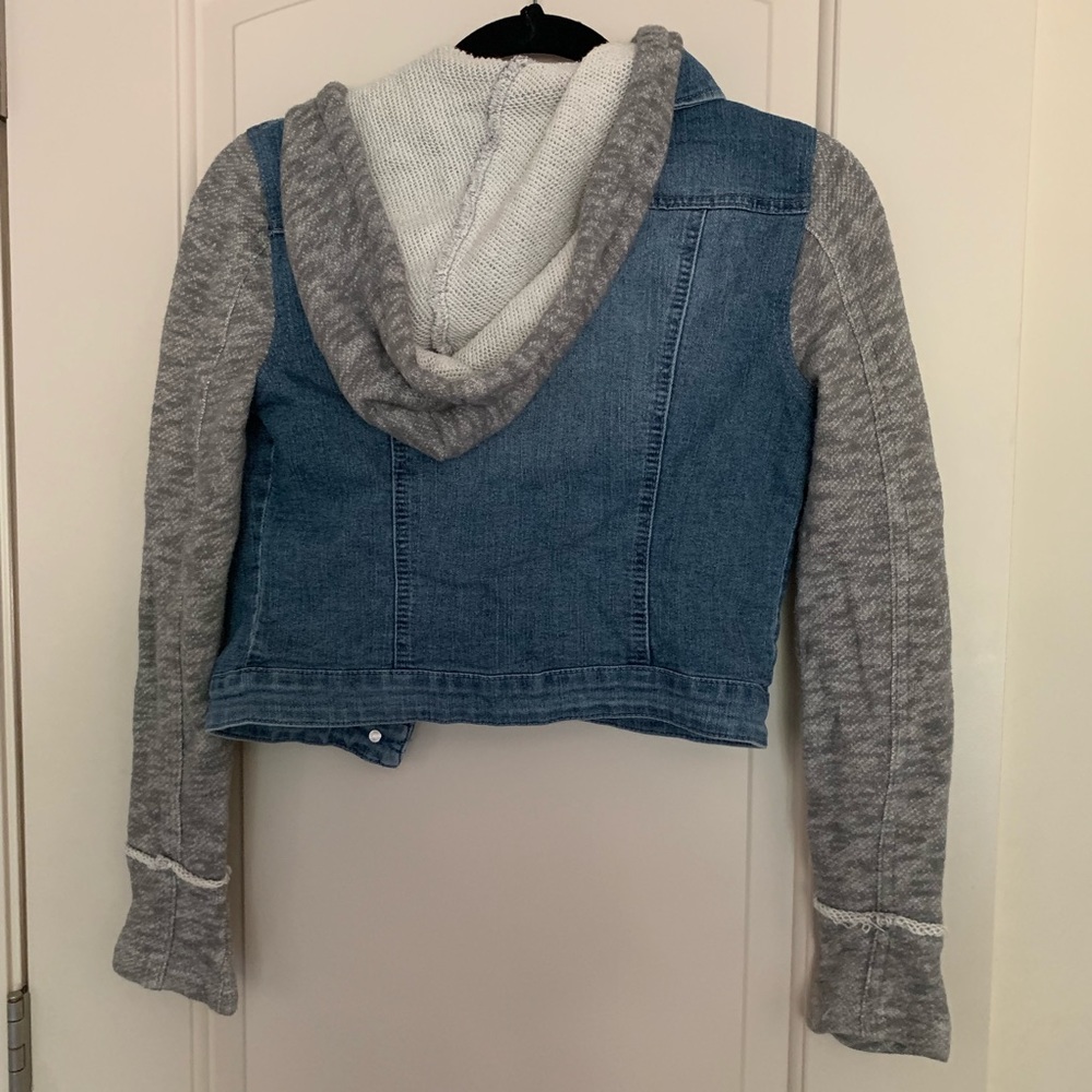 Cropped jacket! - Picture 2 of 3